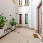 Casa Bellini - San Babila - Leia Hospitality Appartamento Milano